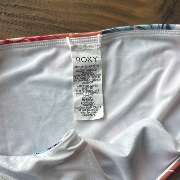 Roxy Floral Bikini Set - Top is L - Bottom M - Picture 2 of 3